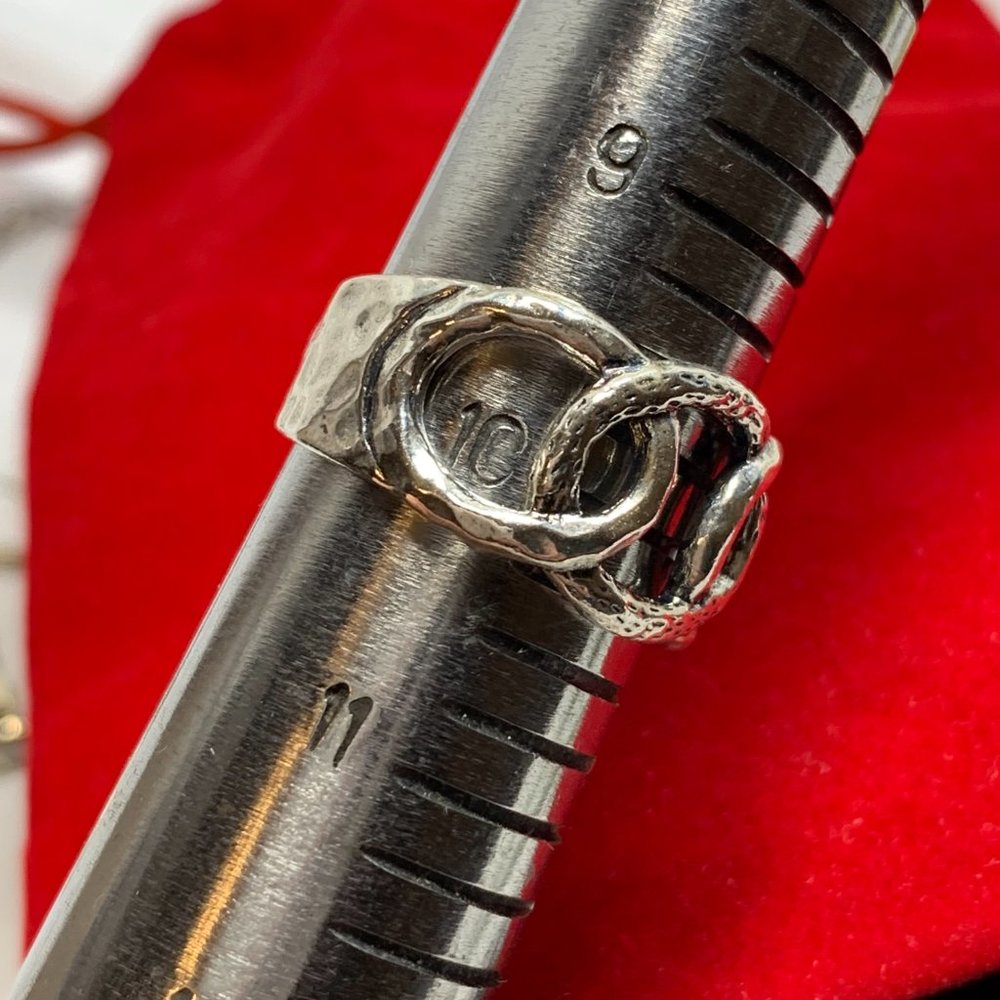 .925 Sterling Interlocking Circles Ring. Size 9-3… - image 4